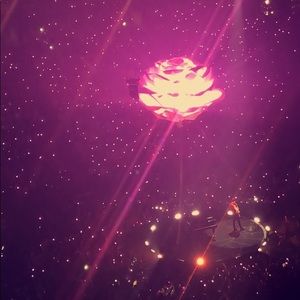 Meet your Posher, Carla